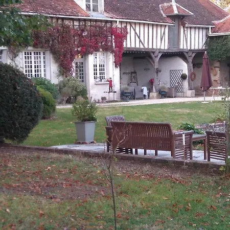 Domaine De La Creuse Bed & Breakfast