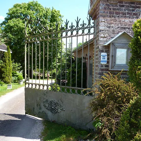 Domaine De La Creuse Bed & Breakfast *